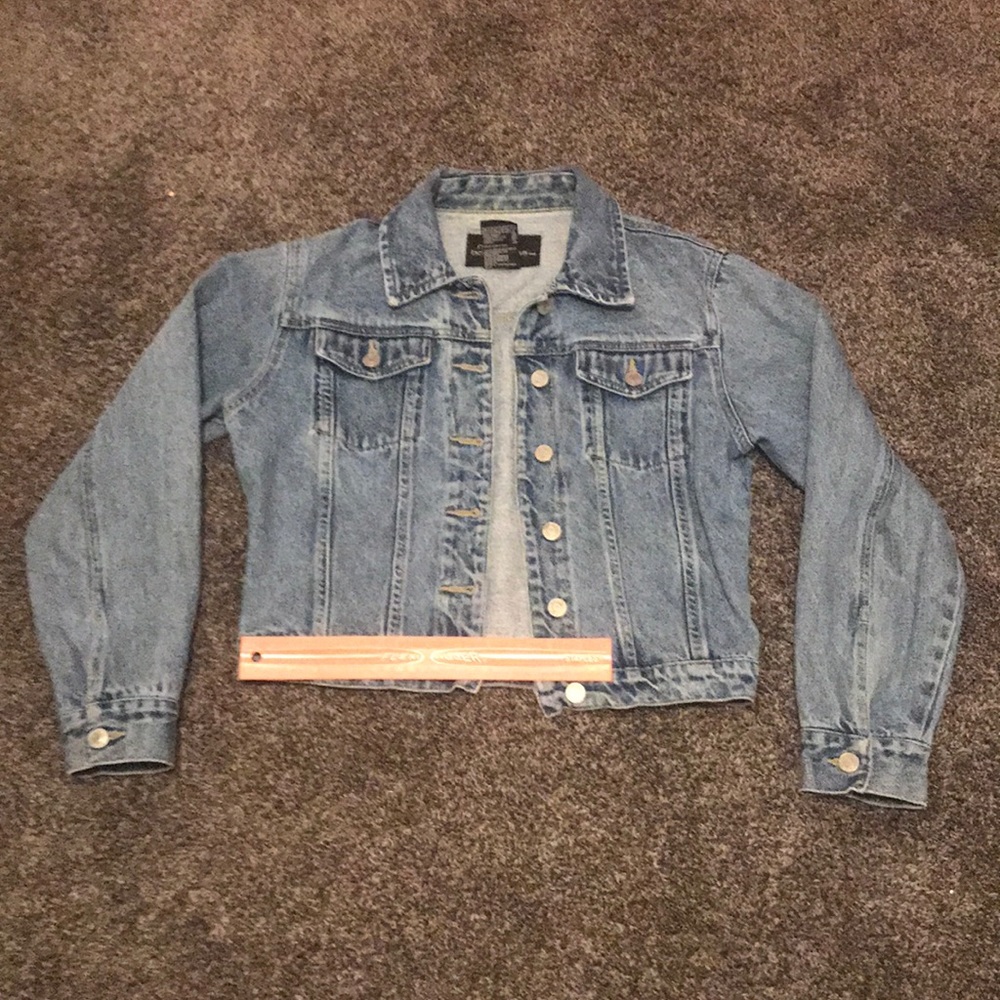 Juniors Medium (7/9), Blue Jean Jacket; No damage